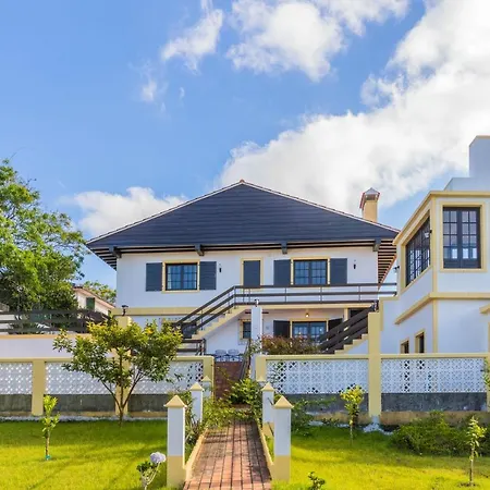 Pinheiro Sun&beach House Holiday home