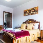 Pinheiro Sun&beach House Casa de Férias Ponta Delgada