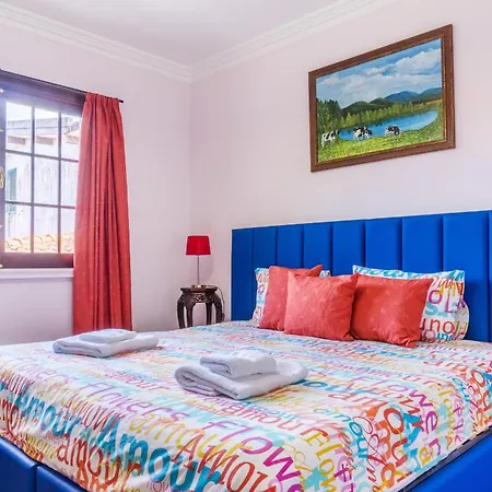 Sun&beach Retreat * Ponta Delgada (Sao Miguel)