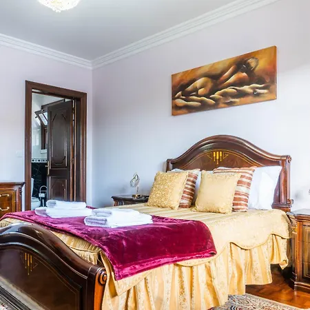 Pinheiro Sun&beach House بيت للعطل Ponta Delgada